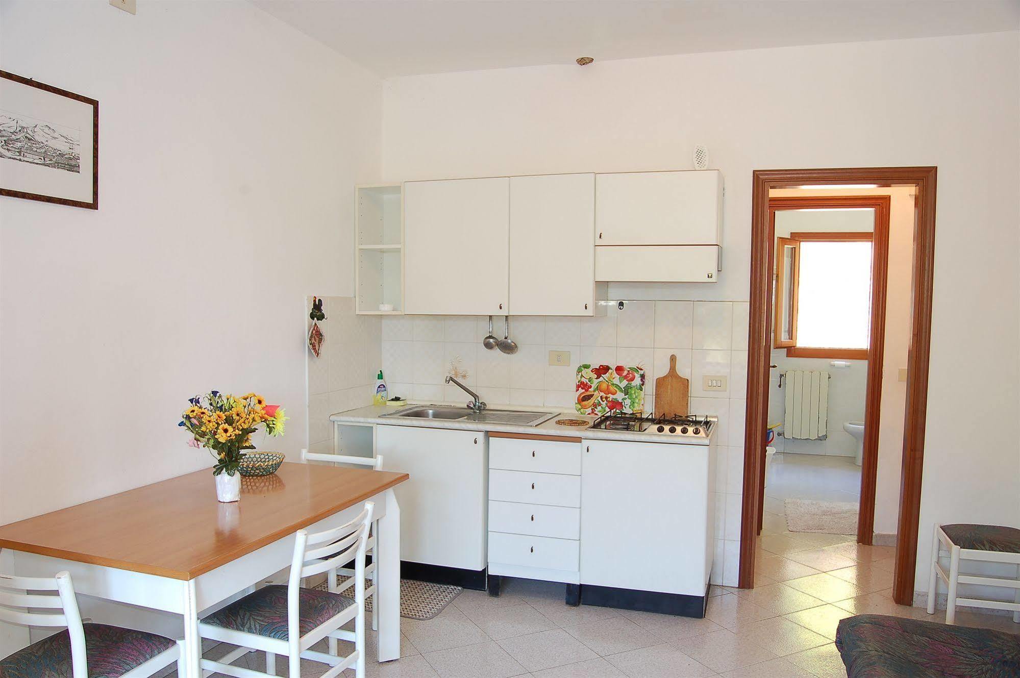 Casa Luppoli Aparthotel Portoferraio Exterior photo